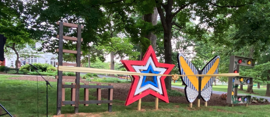 Hermitage Roanoke LOVEworks Sign