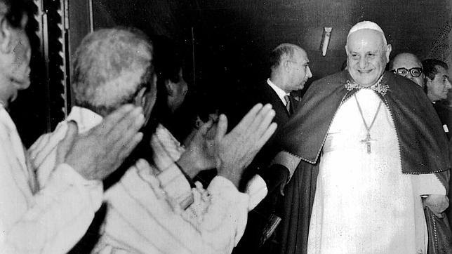 http://www.periodistadigital.com/imagenes/2014/04/19/eleccion-de-juan-xxiii.jpg