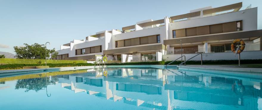 Horizon Golf: 3 bedroom townhouses for sale in La Cala Golf Resort, Mijas