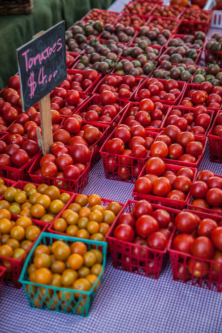The Sustainable Food Center is hosting a tomato canning class on Wednesday.