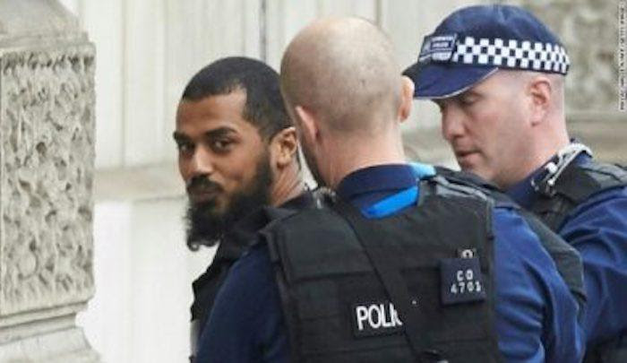 Cop asked Muslim if he was entering UK for jihad, he answered, “Jihad is what we do,” was still admitted to country
