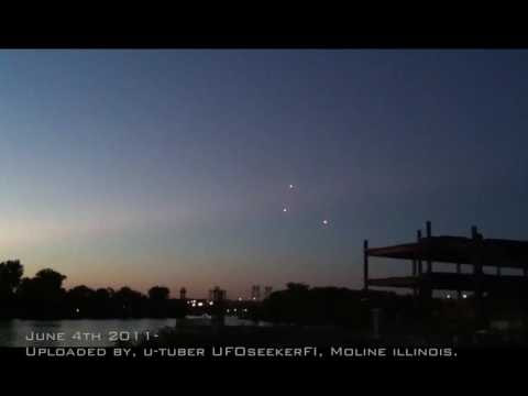 UFO News ~ UFO Over Chicago During the 4th of July plus MORE Hqdefault