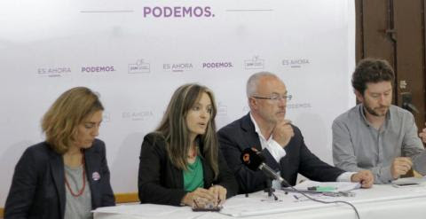Los candidatos de Podemos durante la presentación de su modelo turístico en Valencia. -PODEMOS