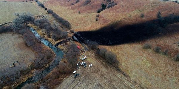 Photo of oil spill in Kansas