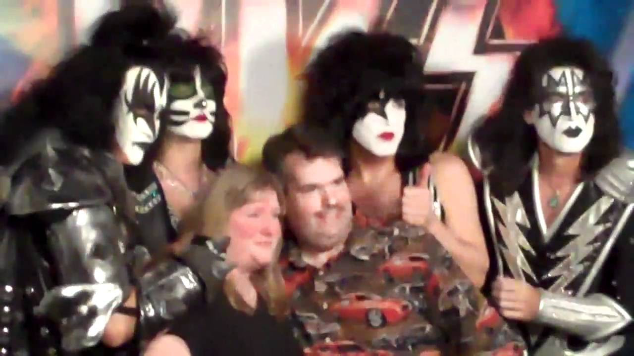 Order kiss tickets at vivid seats today. KISS Meet And Greet (Phoenix 2010) YouTube