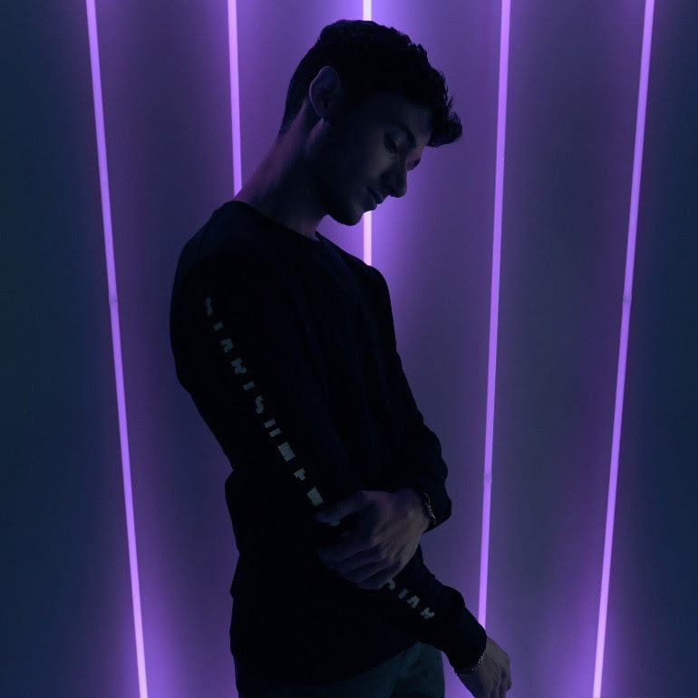 Jeremy Zucker releases new EP Out Now • WithGuitars