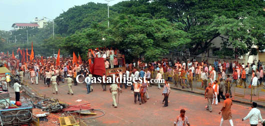 Bijapur clash 27 1