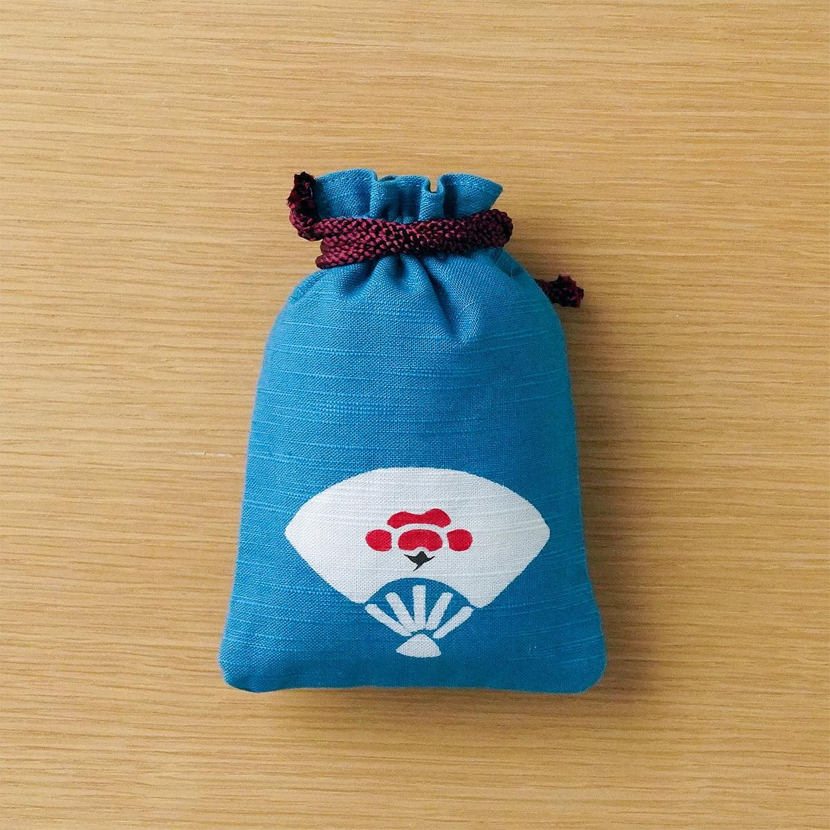 本品堂 守袋「扇に梅」
