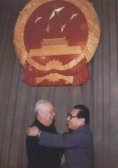 万里逝世 一个月里走了两任全国人大委员长