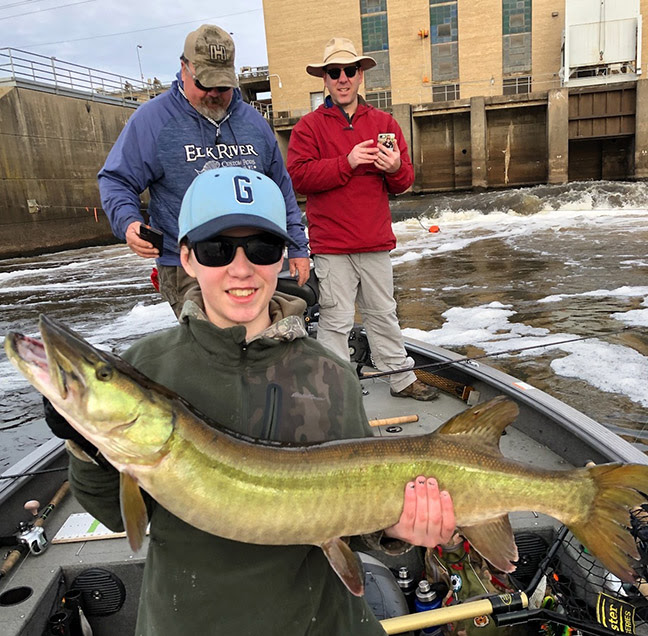 St-Croix Build For Legends Musky tee