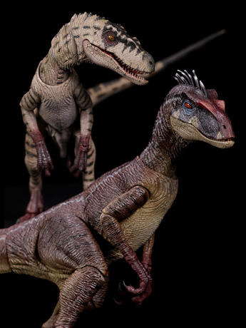 Zero-Set Easy Motion Velociraptor White Queen & Blood Knight Action Figures