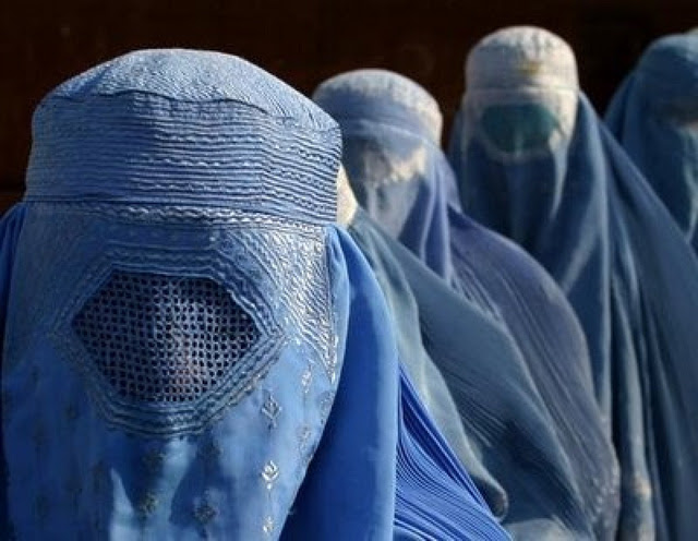 Những hình ảnh khó tin cách đây hơn nửa thế kỷ về một Afghanistan tươi đẹp và hiện đại - Ảnh 28. Những hình ảnh khó tin cách đây hơn nửa thế kỷ về một Afghanistan tươi đẹp và hiện đại - Ảnh 28.