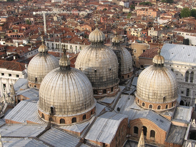 Красивейшие купола Италии .