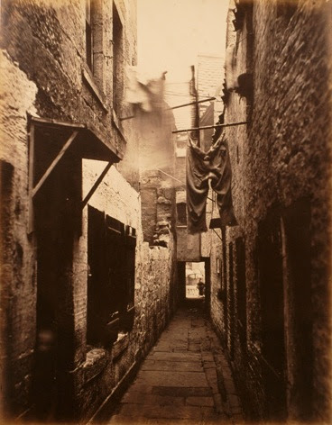 File:Slum in Glasgow, 1871.jpg