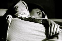 Diez consejos para evitar el insomnio durante el confinamiento