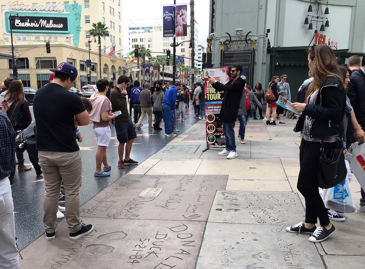 Web #jjtafventures #walkoffame #losangelescalifornia recorded on our trip to los angeles in september 2012. Crowd outside TCL Chinese Theatre