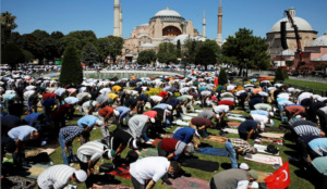 Turkey: Thousands of Muslims screaming ‘Allahu akbar’ celebrate ‘reconquest’ of Hagia Sophia