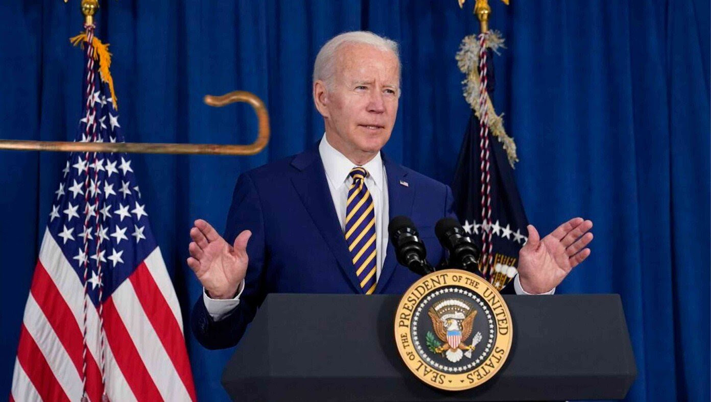 Giant Shepherd’s Crook Slowly Emerges From Offstage As Biden Begins Another Racist Story