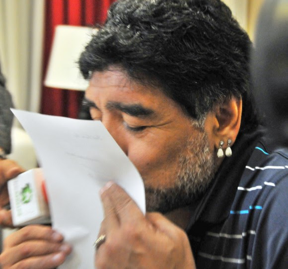 Carta de Fidel Castro Ruz a Diego Armando Maradona, 12 de enero de 2015. Foto: Ricardo López Hevia