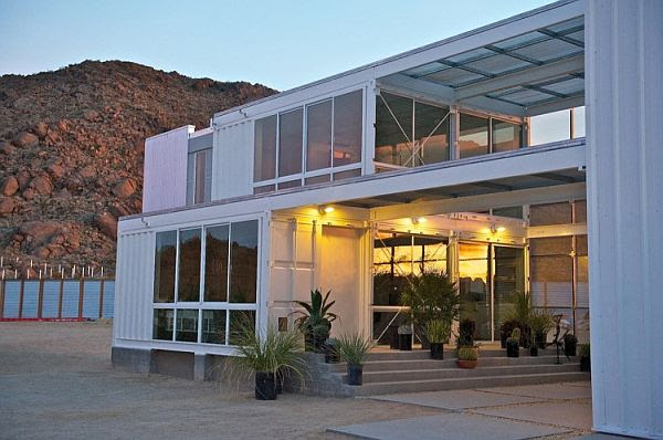 54-First-Shipping-Container-House-in-Mojave-Desert