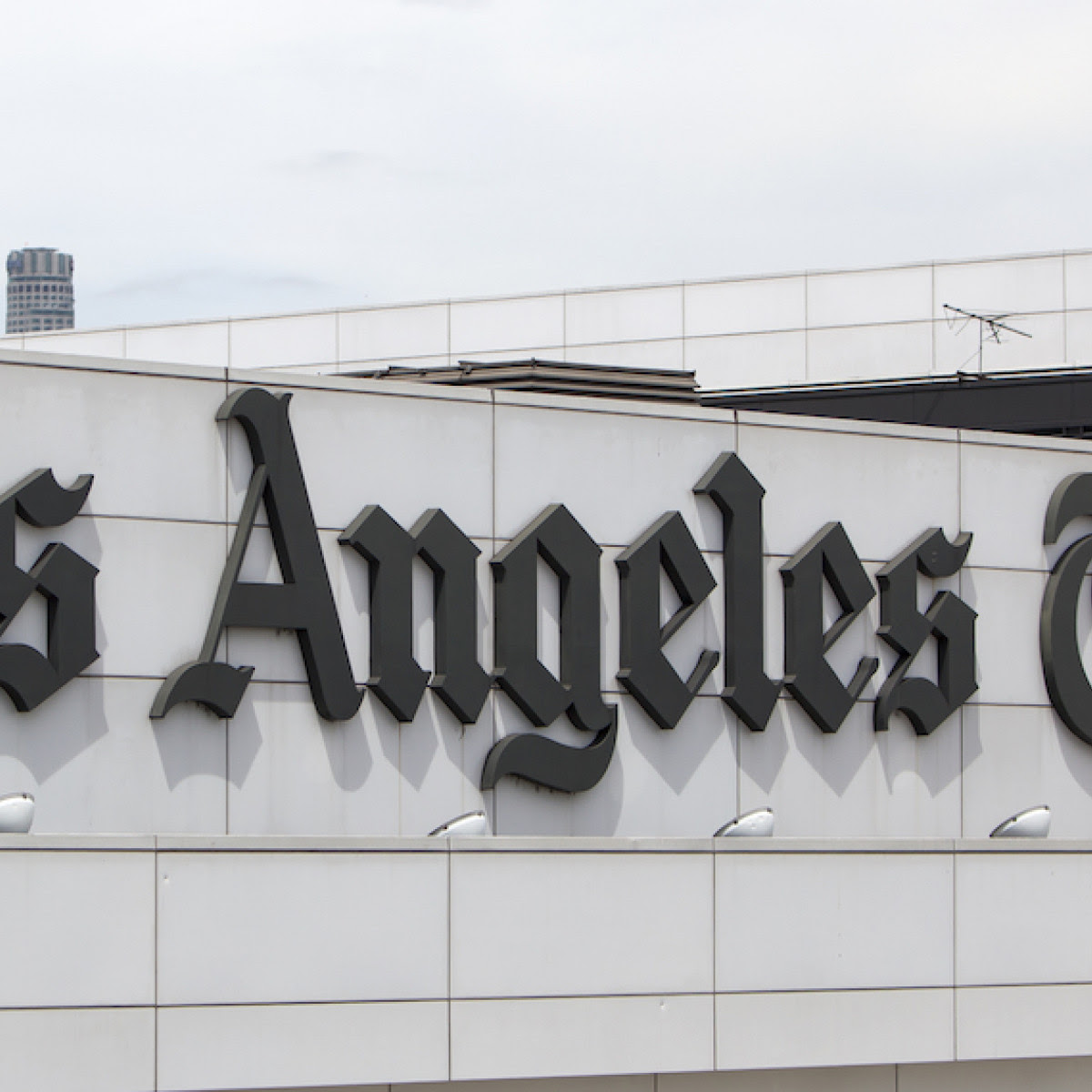 Los Angeles Times Slams 'Vitriol in Politics'-- After Hiring Vitriolic Columnists