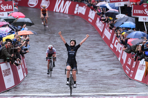 a637389c 5edd 4d82 af6a 59dc83a78a3a STRADE BIANCHE 2018 E LA GRAN FONDO: LA SFIDA TRA LE CRETE SENESI