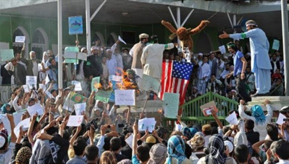 Afganos protestaron contra la presencia de tropas extranjeras, lideradas por Estados Unidos. | Foto: Hispantv.