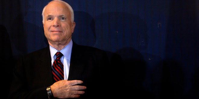 Tỉ phú Michael Bloomberg: Nước Mỹ lớn lên nhờ những nhà lãnh đạo liêm chính và trọng danh dự như McCain - Ảnh 2. Tỉ phú Michael Bloomberg: Nước Mỹ lớn lên nhờ những nhà lãnh đạo liêm chính và trọng danh dự như McCain - Ảnh 2.