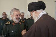 Leader confers badge of honor on IRGC Navy command for capturing US marines