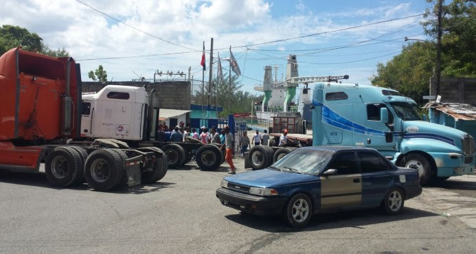 Navieros manifiestan “indignación” por cierre de puertos ejecuta Fenatrado