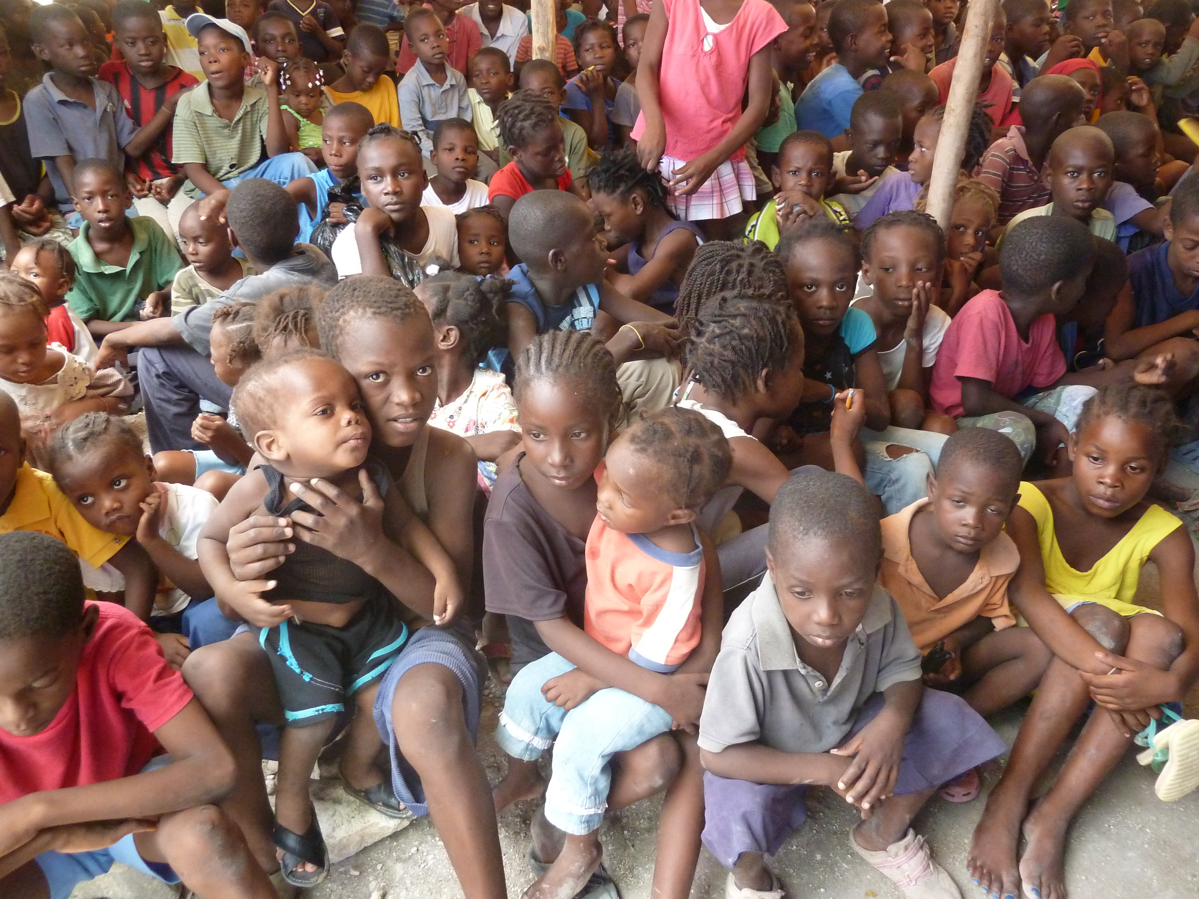 children waiting at food program children waiting at food program