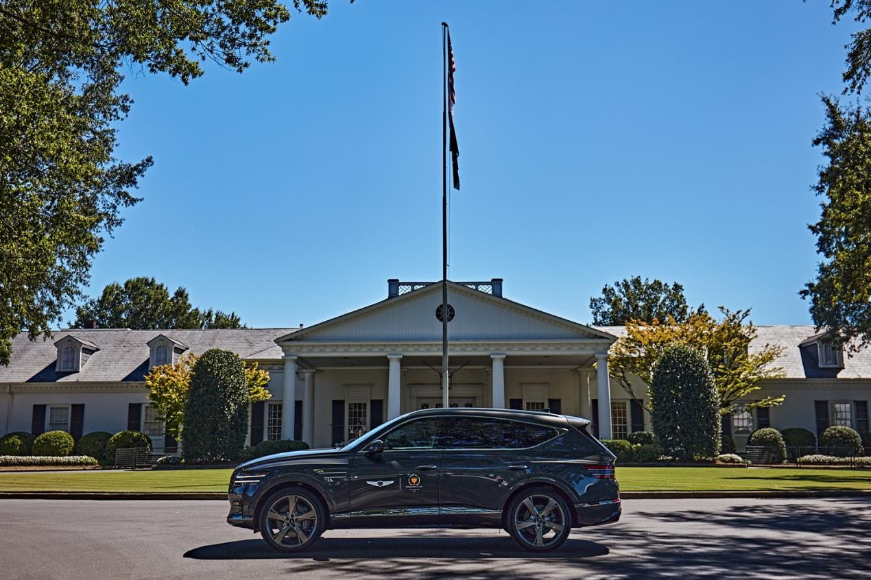 [Press Release Image 2] GENESIS SERVED AS VEHICLE PARTNER OF 2022 PRESIDENTS CUP IN CHARLOTTE