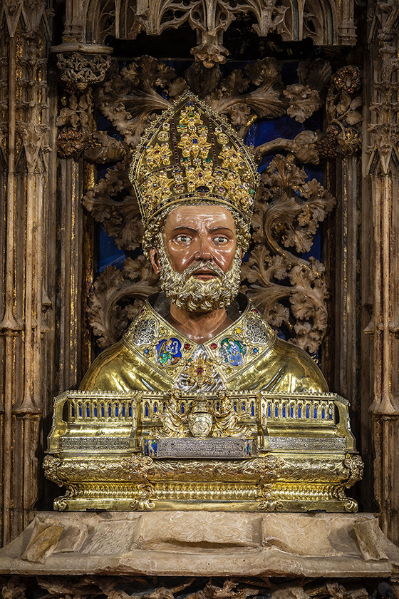 El papa Luna. Saber, diplomacia y poder en la Europa Medieval – Iglesia en Aragon