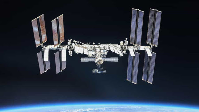 Passeio espacial é adiado por risco à segurança dos astronautas