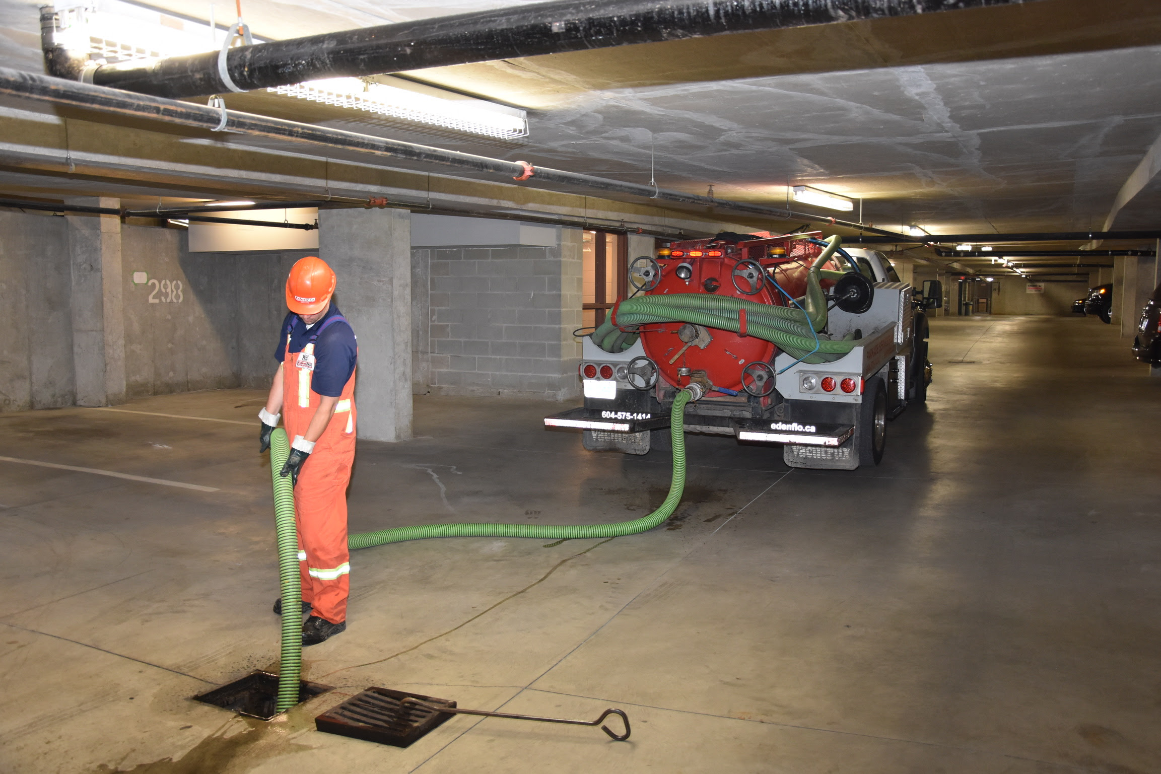Parking Garage Drain Cleaning Edenflo, Underground Parking Garage Drainage Design