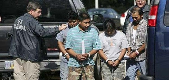 Obama Turns 3,700 Criminal Illegals Loose in US -Freed Despite Being Designated for Deportation as 'Threat Level 1'