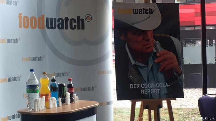 A Foodwatch usou o icônico cowboy da Malboro para representar a luta contra as bebidas açucaradas