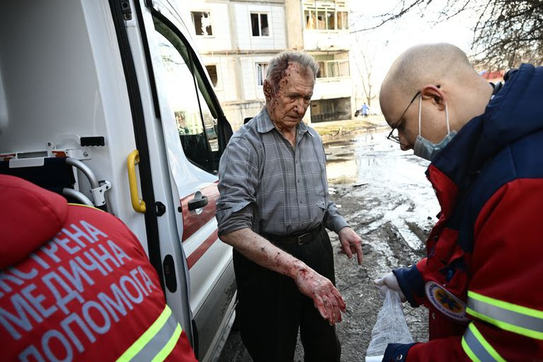 Ukraine tan hoang trong mưa bom bão đạn - Hình 12
