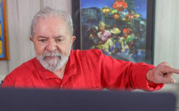Datafolha mostra que eleitores abandonam Bolsonaro para votar em peso no ex-presidente Lula