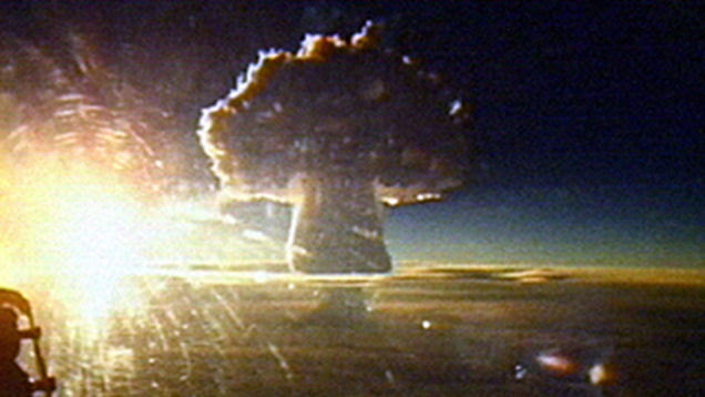 Russia Detonated Its Biggest Nuclear Bomb to Kill an Invincible Alien  (Video)