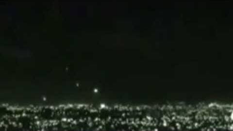 UFOs Lighting Up the Sky in Bogota Colombia