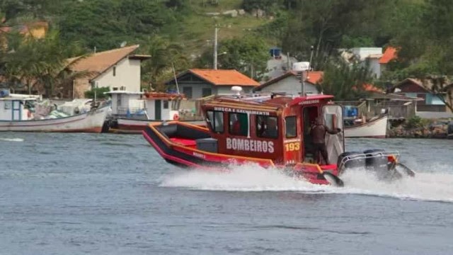 Sobe para 13 total de mortos em naufrágio no Pará