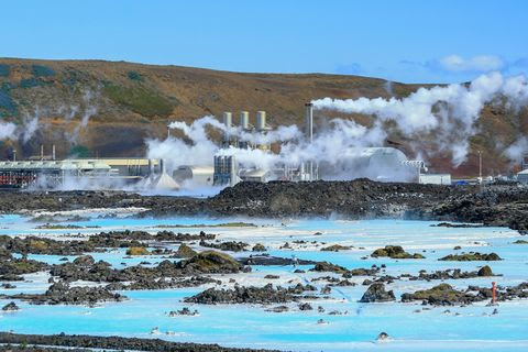 geothermal power plant at the blue lagoon in iceland