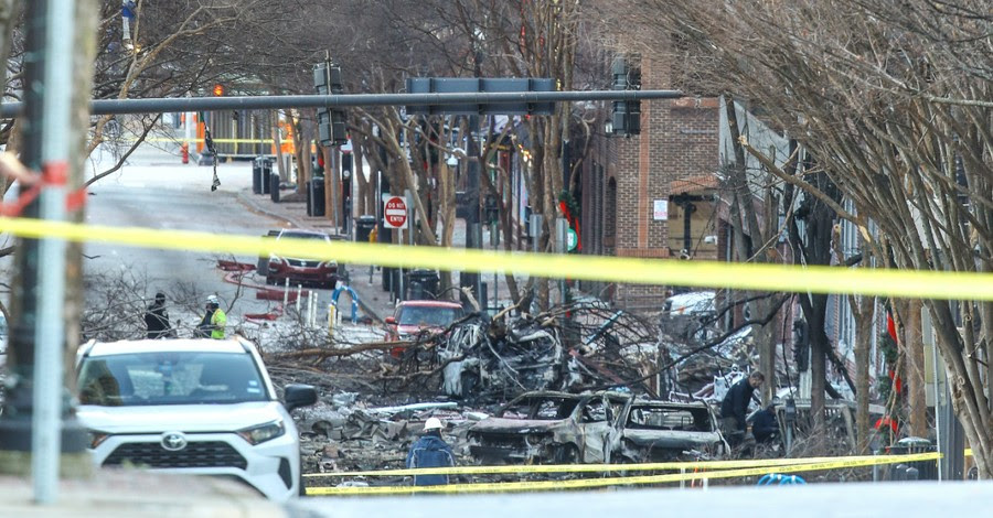 Nashville Police Officer Says God Told Him to Walk Away from RV Moments before it Exploded 17388-nashville-explosion-getty-images-terry-wyatt-