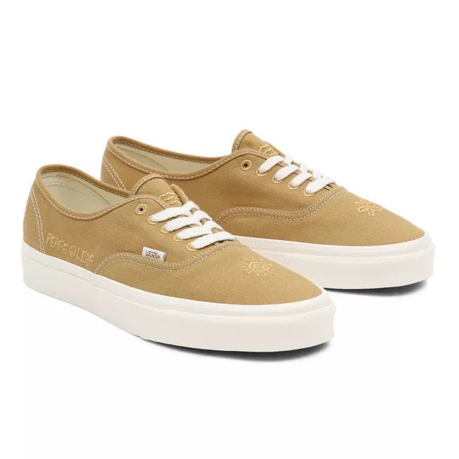 Harry Styles lleva en la promoción de As It Was las zapatillas favoritas de los skaters que tú te pondrs con vaqueros