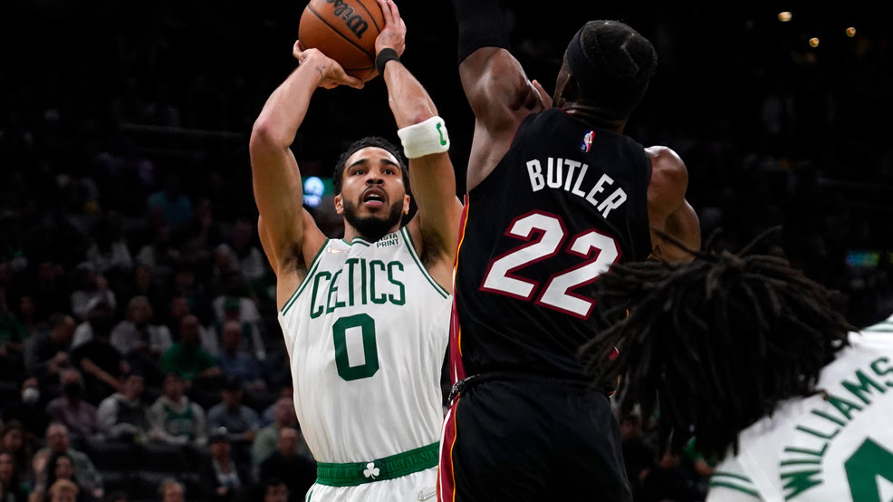  Celtics torch Heat early, even series with 102-82 blowout