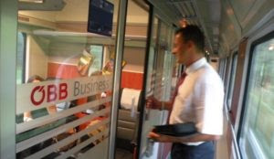 Austria: Muslim migrant screaming “Allahu akbar” beats, threatens to kill train conductor