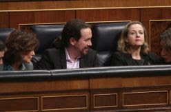 Pedro Sánchez desecha las presiones para romper con Unidas Podemos y refuerza a Pablo Iglesias en el Gobierno