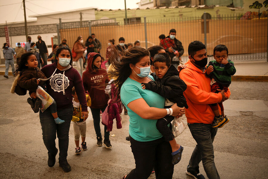 People crossing the US-Mexico border People crossing the US-Mexico border