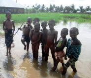 http://www.accionverapaz.org/images/accionverapaz/buenas_noticias/Buena_noticia_Mozambique.jpg